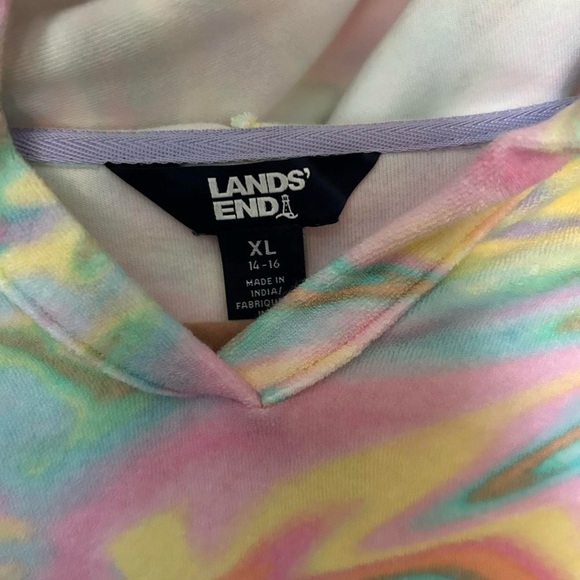 Lands’ End Kids Terry Cloth Tie-Dye Hooded Cover-Up | XL (14–16) - Picture 2 of 8